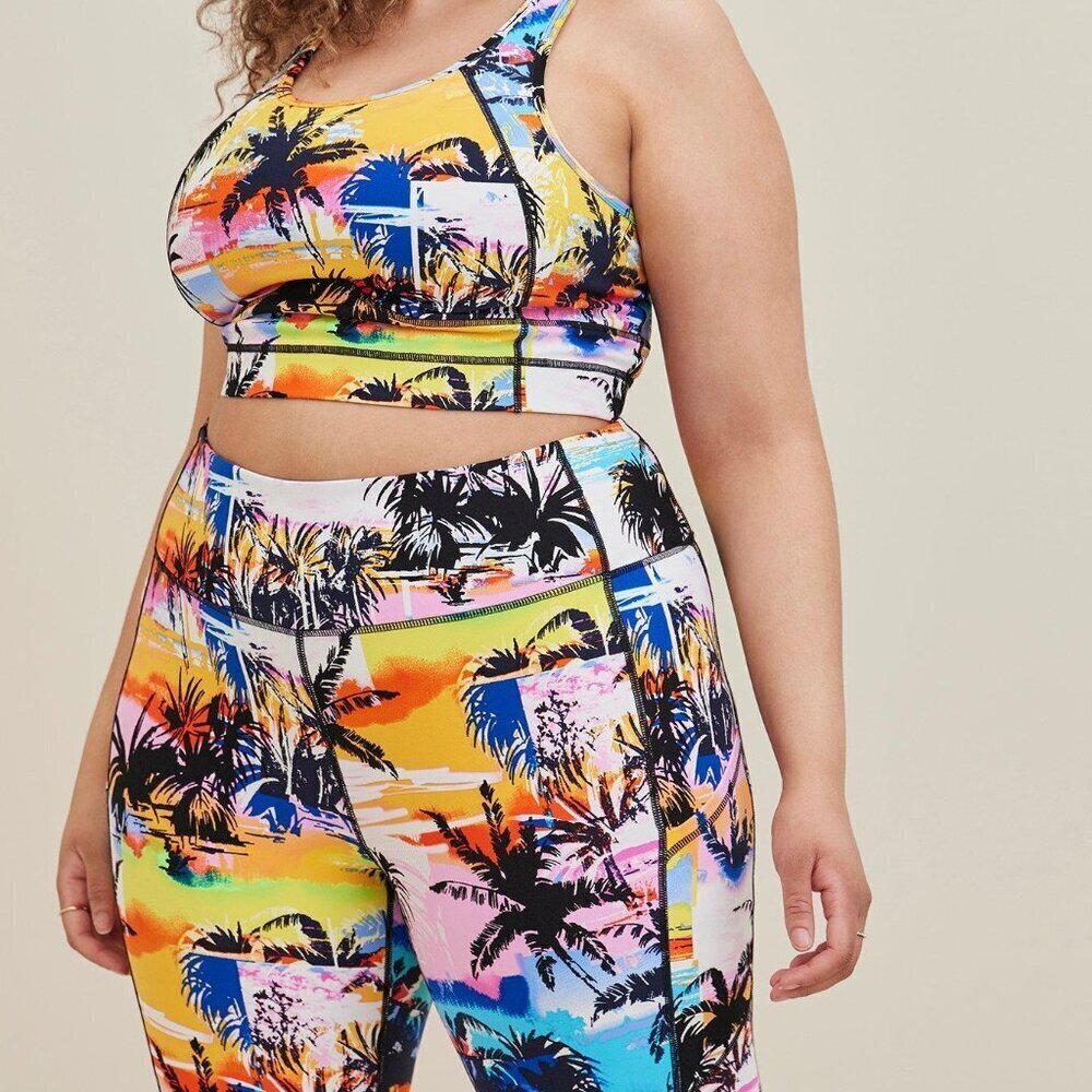 Torrid Performance Core Capri Active Legging With… - image 4